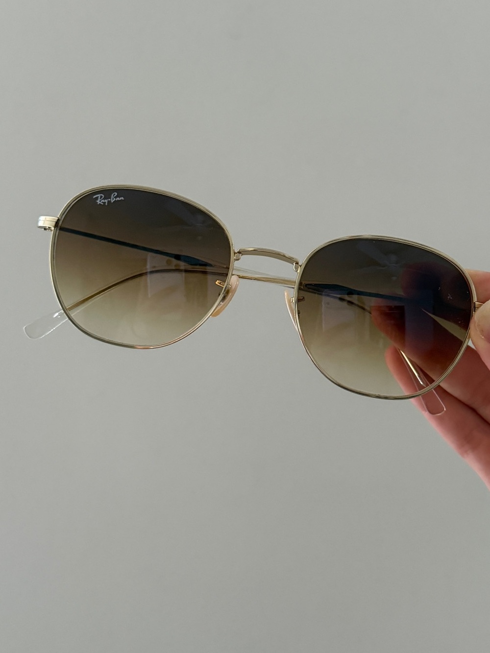 Ray-Ban Unisex Gold Frame Brown Gradient Lens Oval Sunglasses
